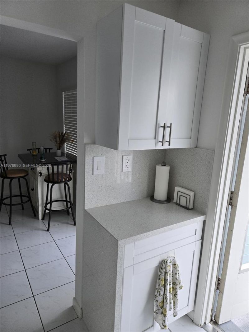 6560 Winfield Blvd , Unit 205, Margate, FL 33063 Photo