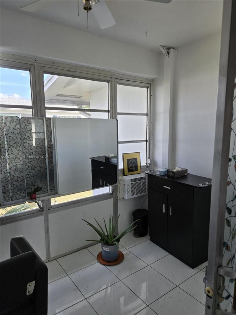 6560 Winfield Blvd , Unit 205, Margate, FL 33063 Photo