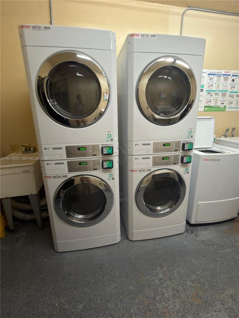 11925 NE 2nd Ave, Unit B207, North Miami, FL 33161 Photo