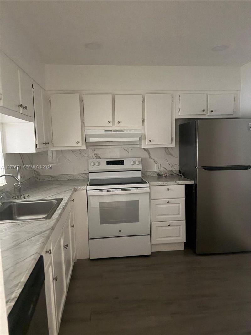 11925 NE 2nd Ave, Unit B207, North Miami, FL 33161 Photo