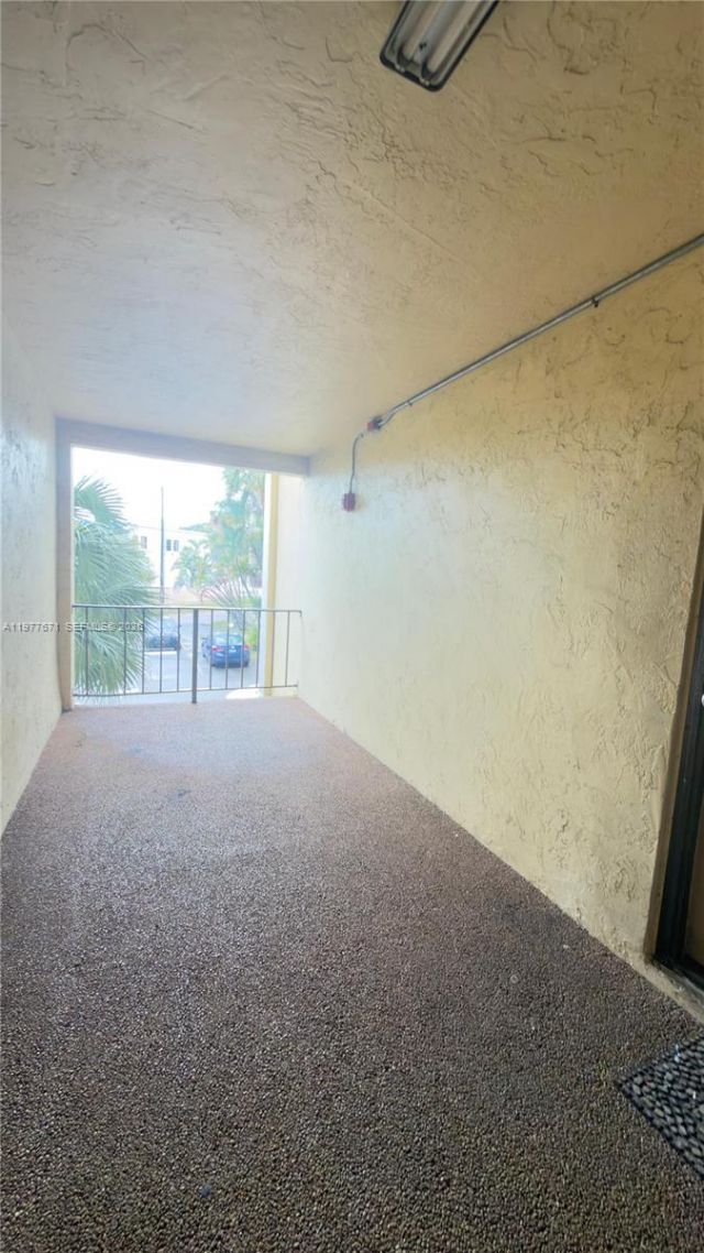 11925 NE 2nd Ave , Unit B207, North Miami, FL 33161 Photo