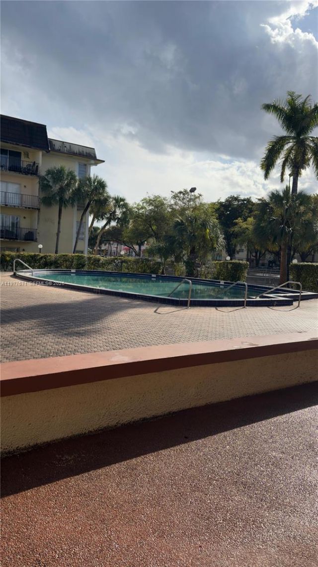 11925 NE 2nd Ave , Unit B207, North Miami, FL 33161 Photo