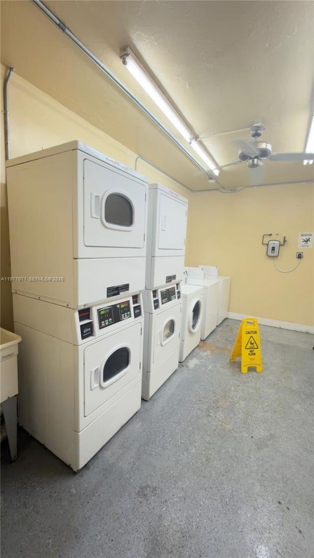 11925 NE 2nd Ave , Unit B207, North Miami, FL 33161 Photo