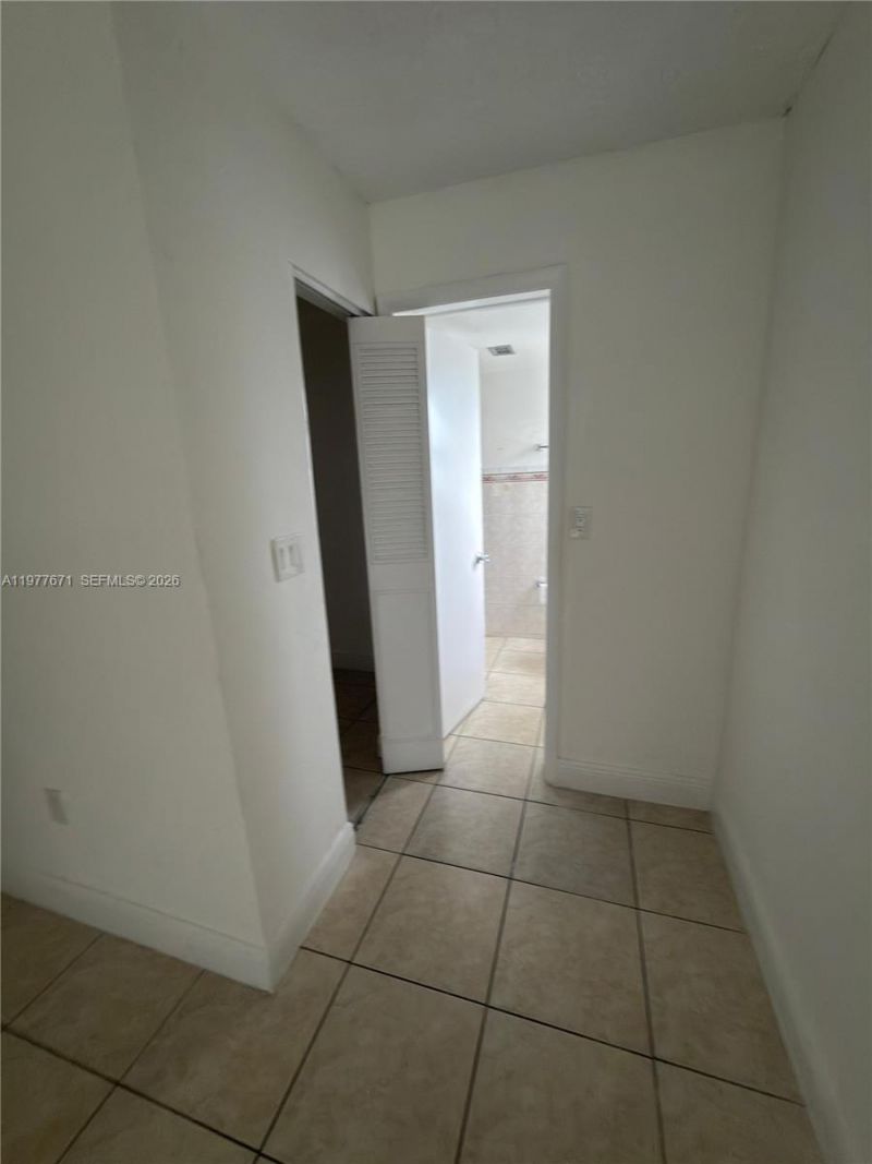 11925 NE 2nd Ave, Unit B207, North Miami, FL 33161 Photo