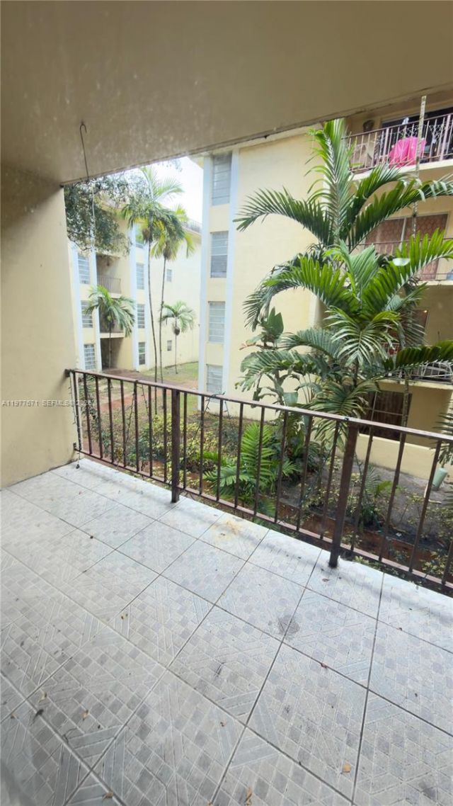 11925 NE 2nd Ave , Unit B207, North Miami, FL 33161 Photo