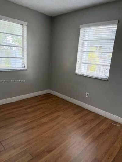 10945 SW 41st St, Miami, FL 33165 Photo