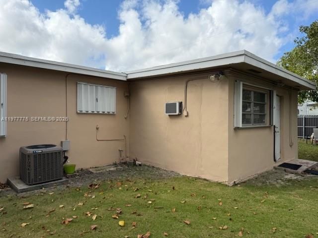 10945 SW 41st St, Miami, FL 33165 Photo