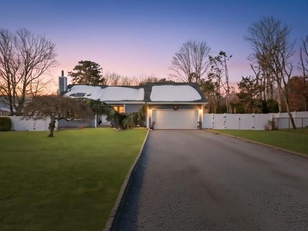 464 Grand Boulevard , Brentwood, NY 11717