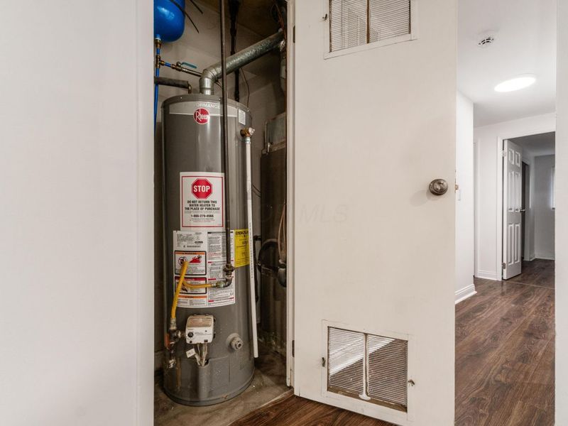 362 Banbury Drive, Columbus, OH 43230 Photo 12