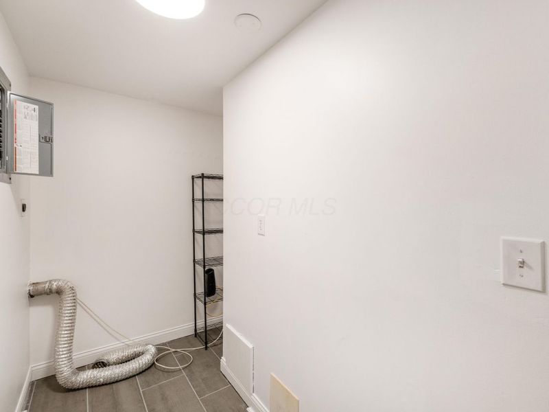 362 Banbury Drive, Columbus, OH 43230 Photo 15