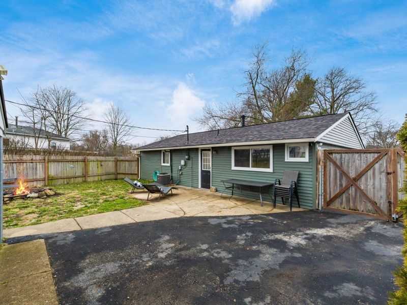 362 Banbury Drive, Columbus, OH 43230 Photo 25