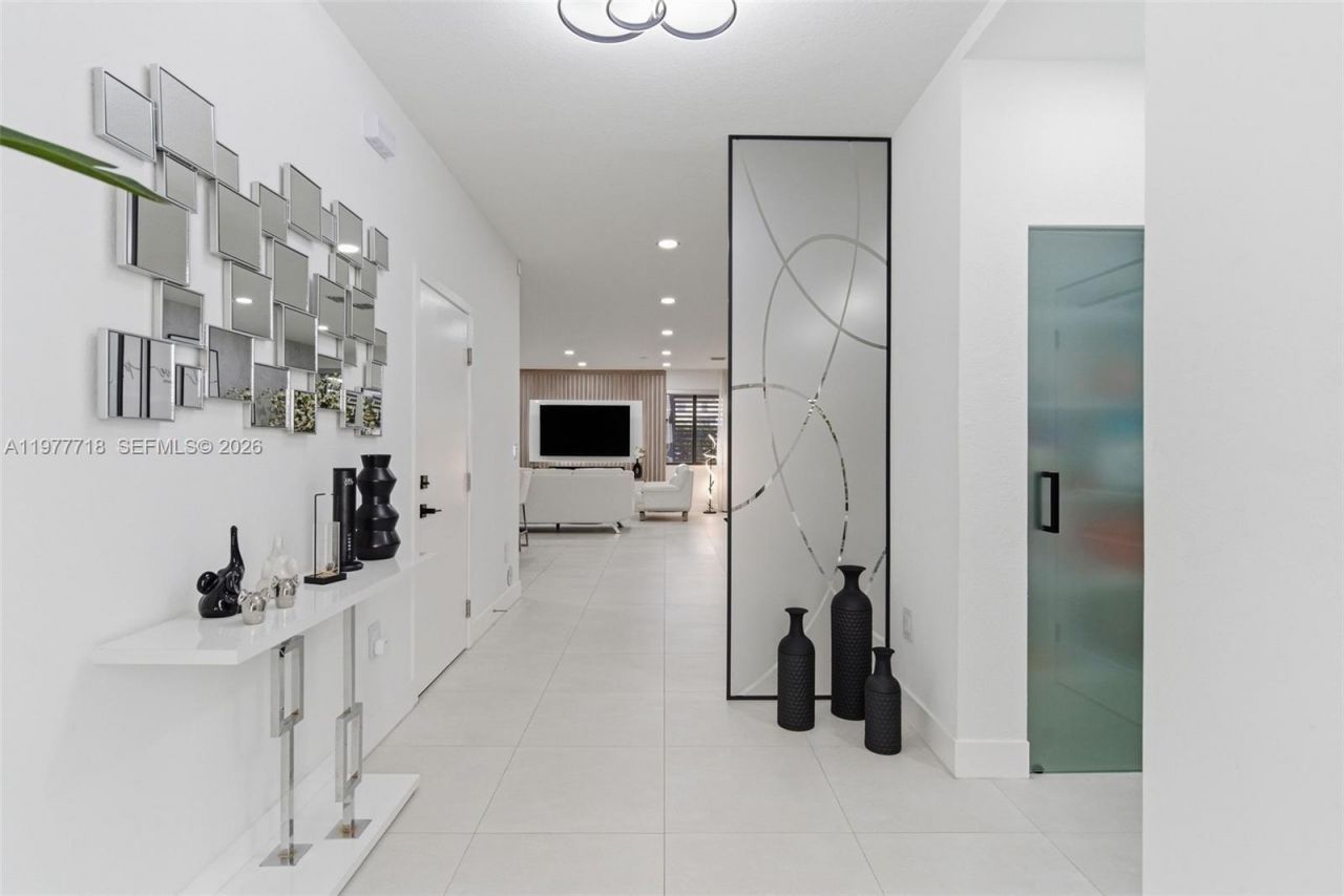 13615 SW 157th Ct , Miami, FL 33196 Photo