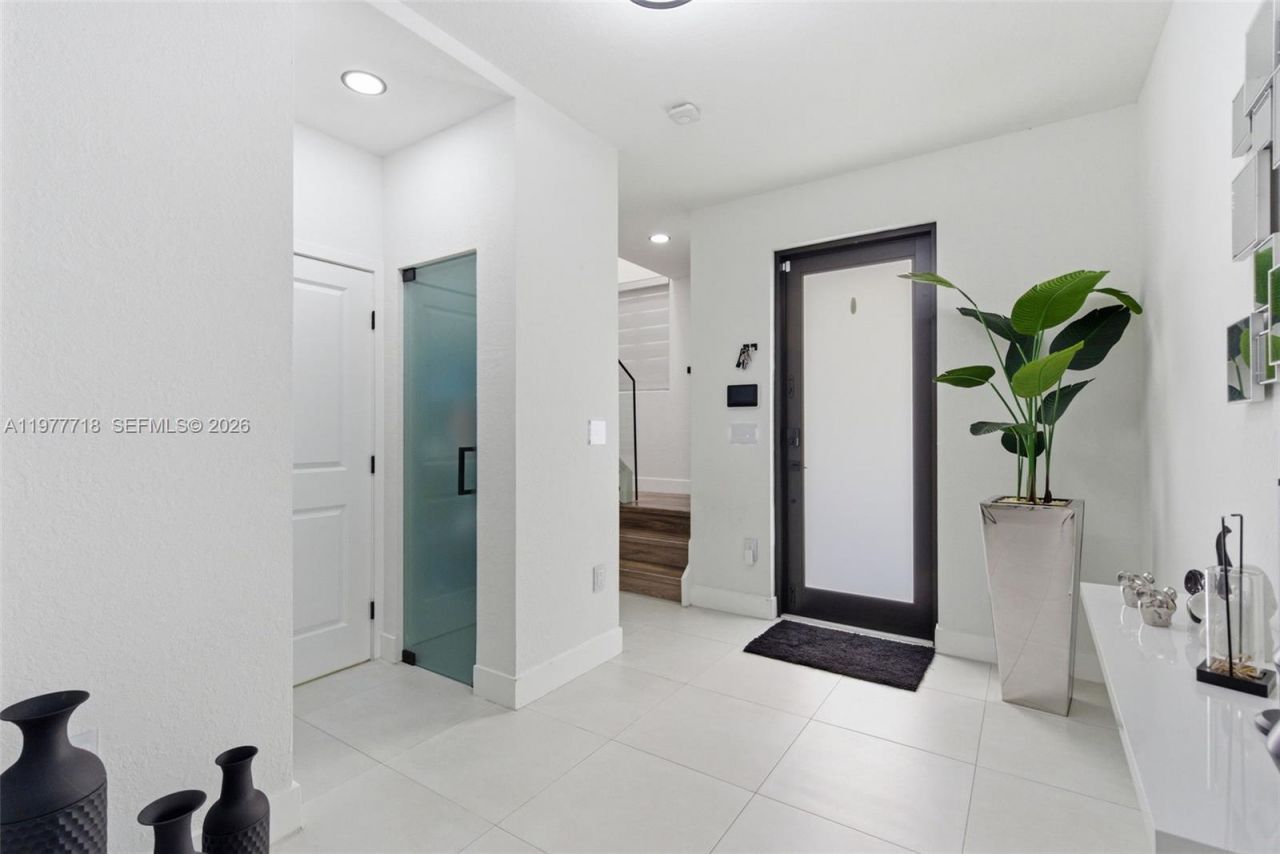 13615 SW 157th Ct , Miami, FL 33196 Photo