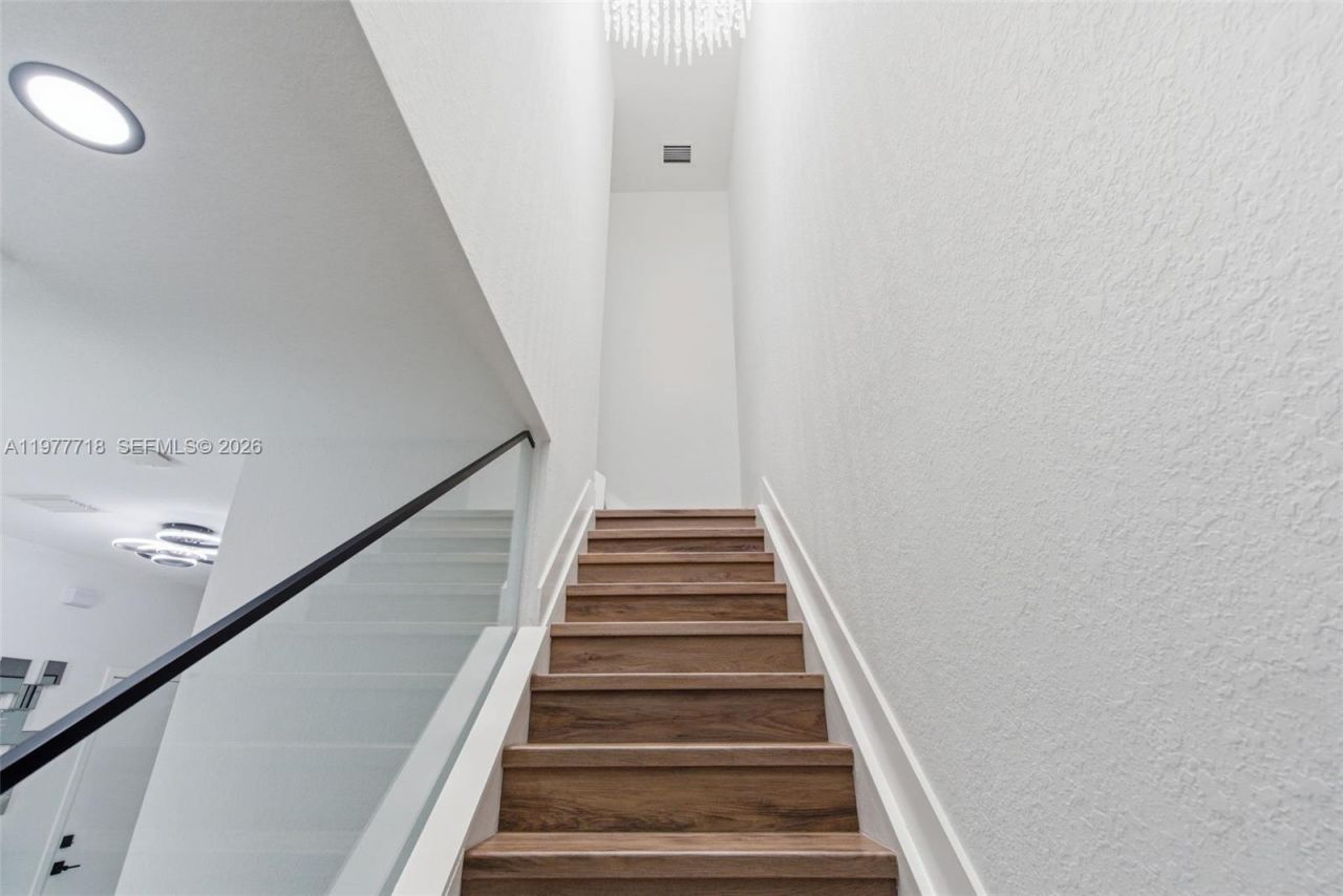 13615 SW 157th Ct , Miami, FL 33196 Photo