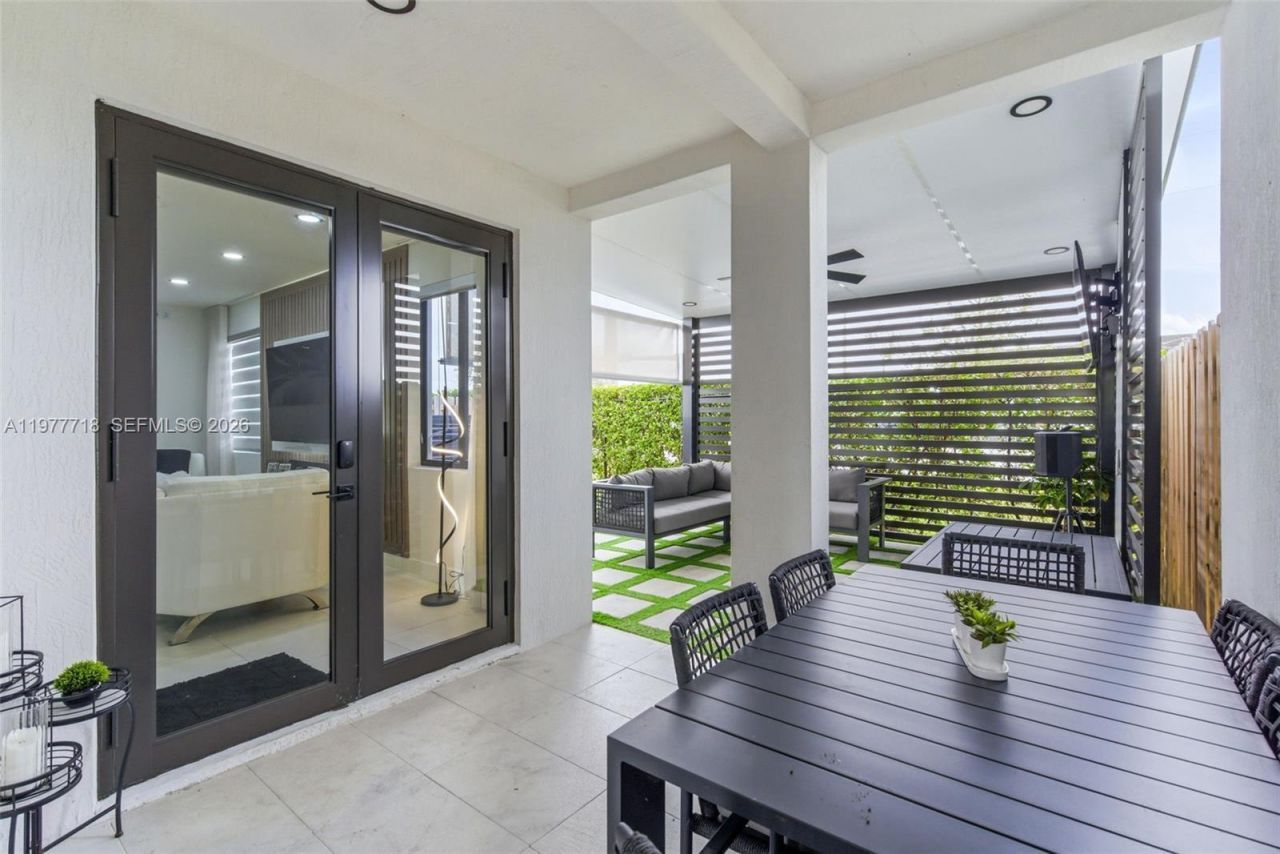 13615 SW 157th Ct , Miami, FL 33196 Photo