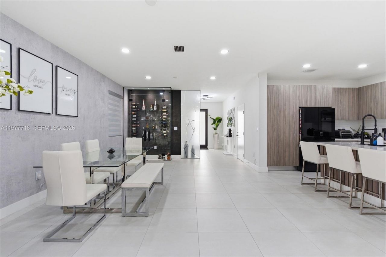 13615 SW 157th Ct , Miami, FL 33196 Photo