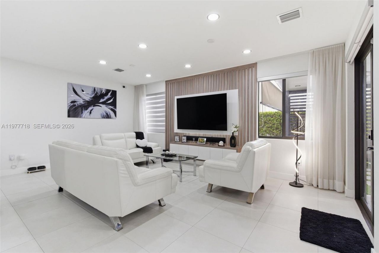 13615 SW 157th Ct , Miami, FL 33196 Photo