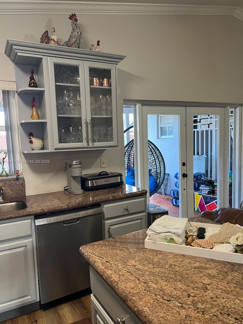 4911 SW 142nd Pl , Miami, FL 33175 Photo