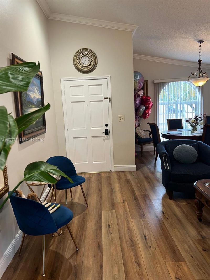 4911 SW 142nd Pl , Miami, FL 33175 Photo