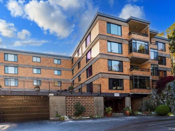 2930 Cook St , Unit 301, Victoria, BC V8T 3S7