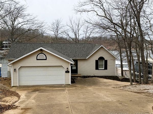 1917 Echo Valley Drive, Osage Beach, MO 65065