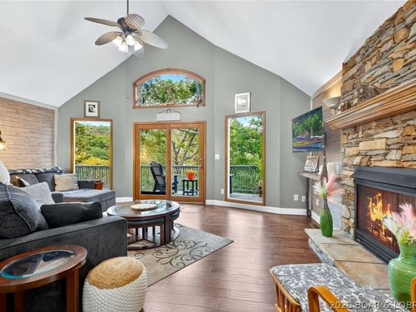 453 Graham Point, Camdenton, MO 65020