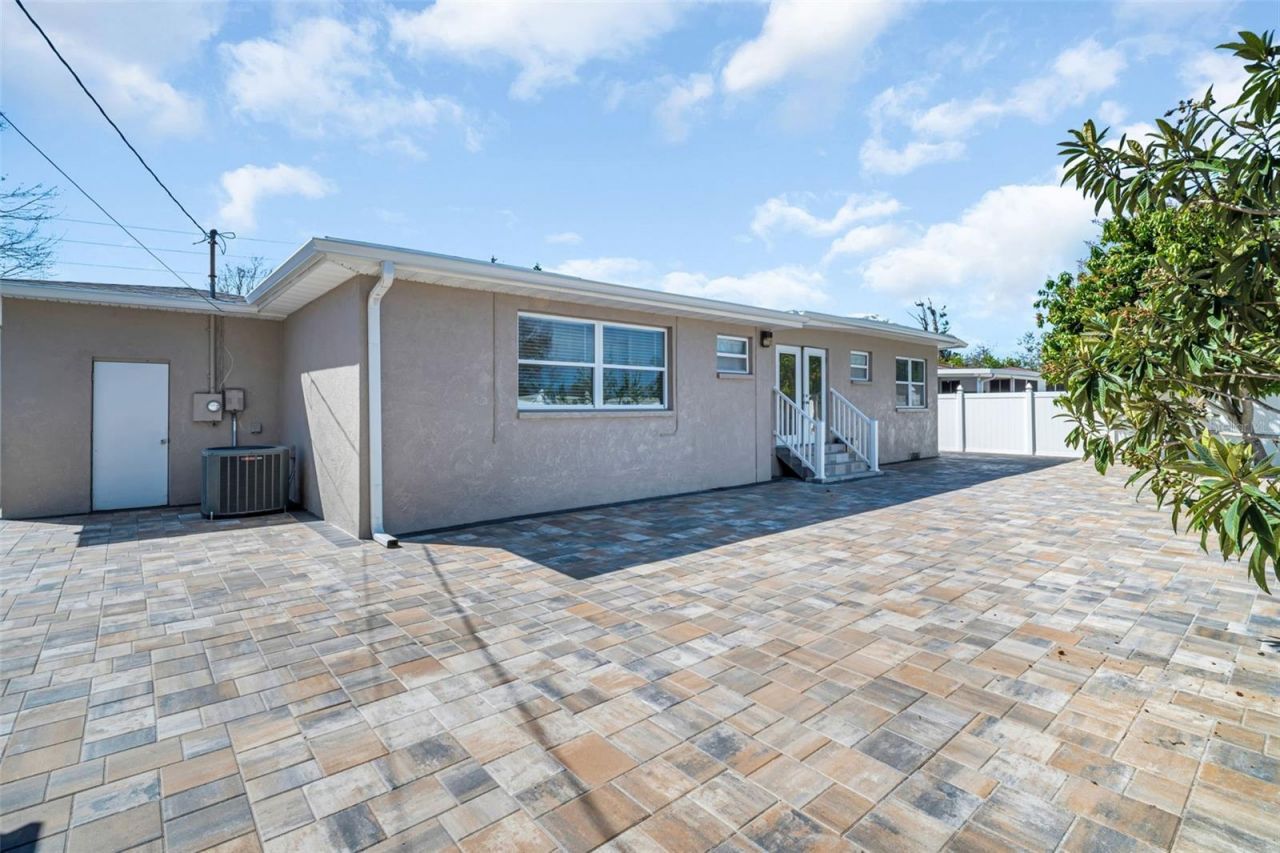 4767 26th Avenue N, Saint Petersburg, FL 33713 Photo