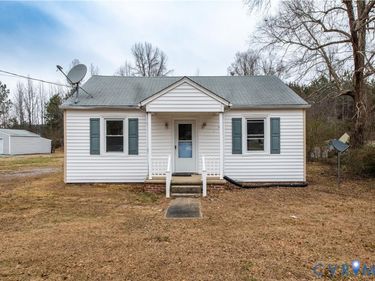 24812 River Road, Dinwiddie, VA 23803