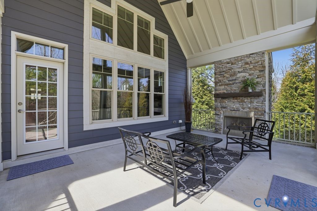 7607 Rock Cress Drive Moseley, VA 23120