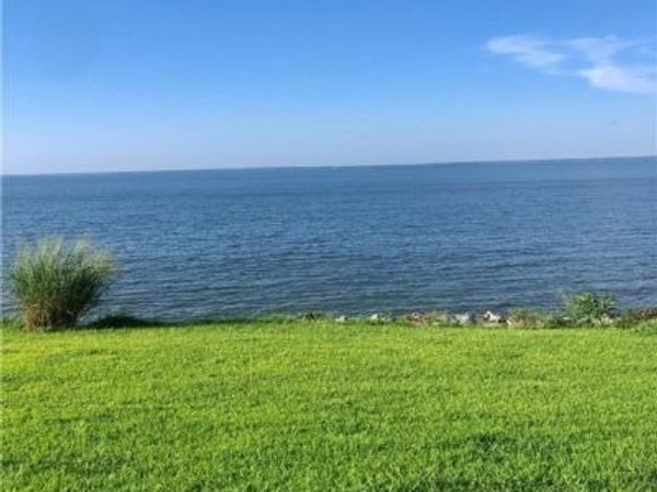 51 Waterway Drive, Montross, VA 22520