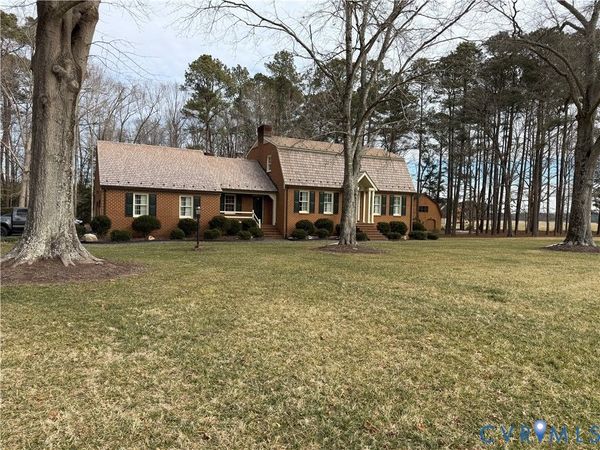 37023 Old Wakefield Road , Wakefield, VA 23888