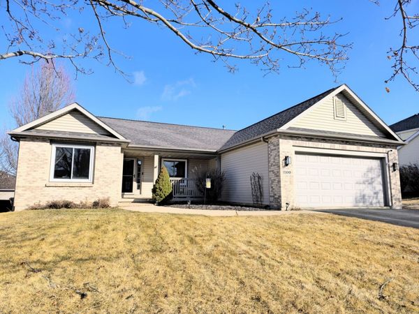 2100 Chamberlain Street, Belvidere, IL 61008