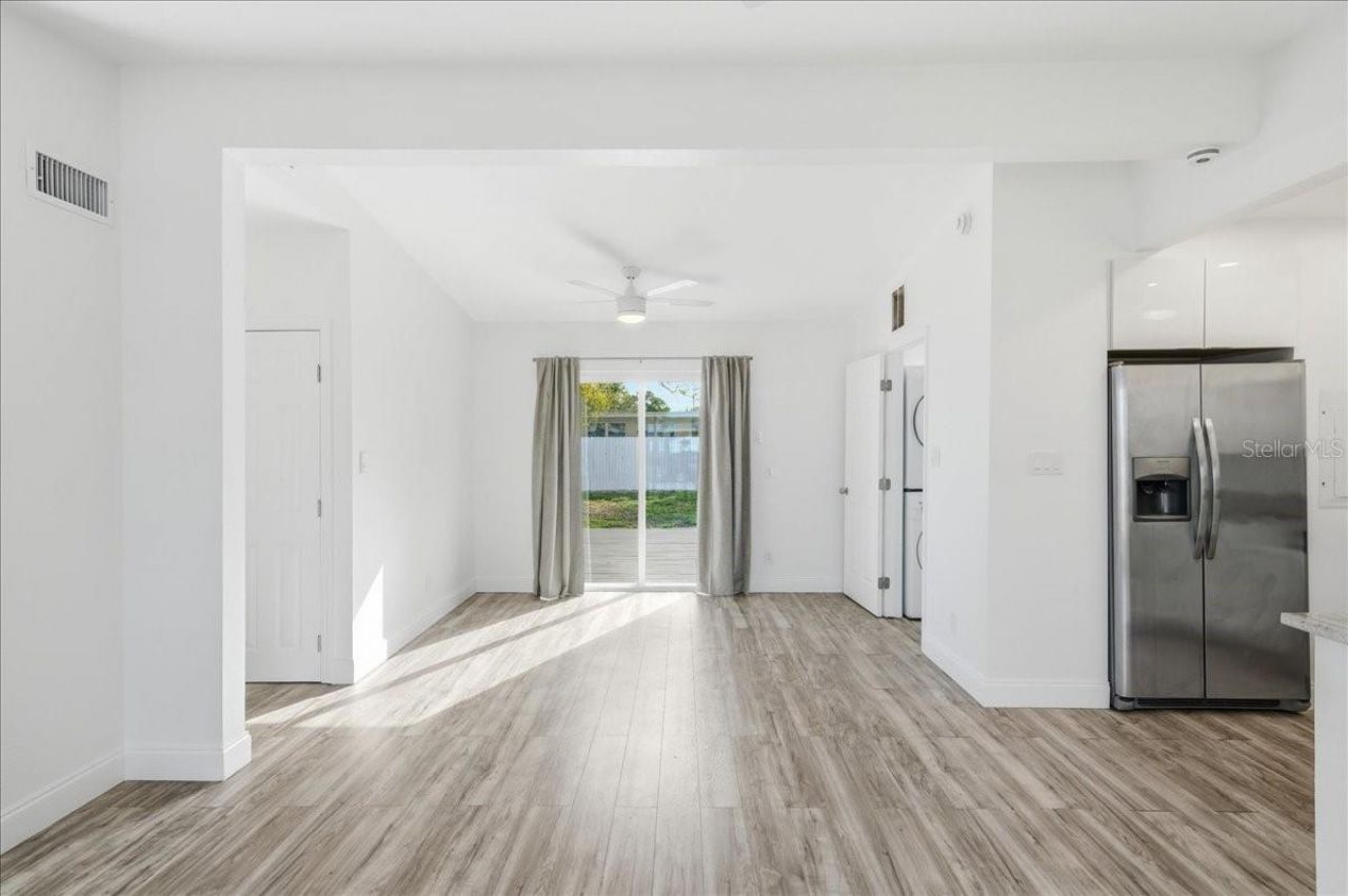 4398 Neptune Drive Se, Saint Petersburg, FL 33705 Photo