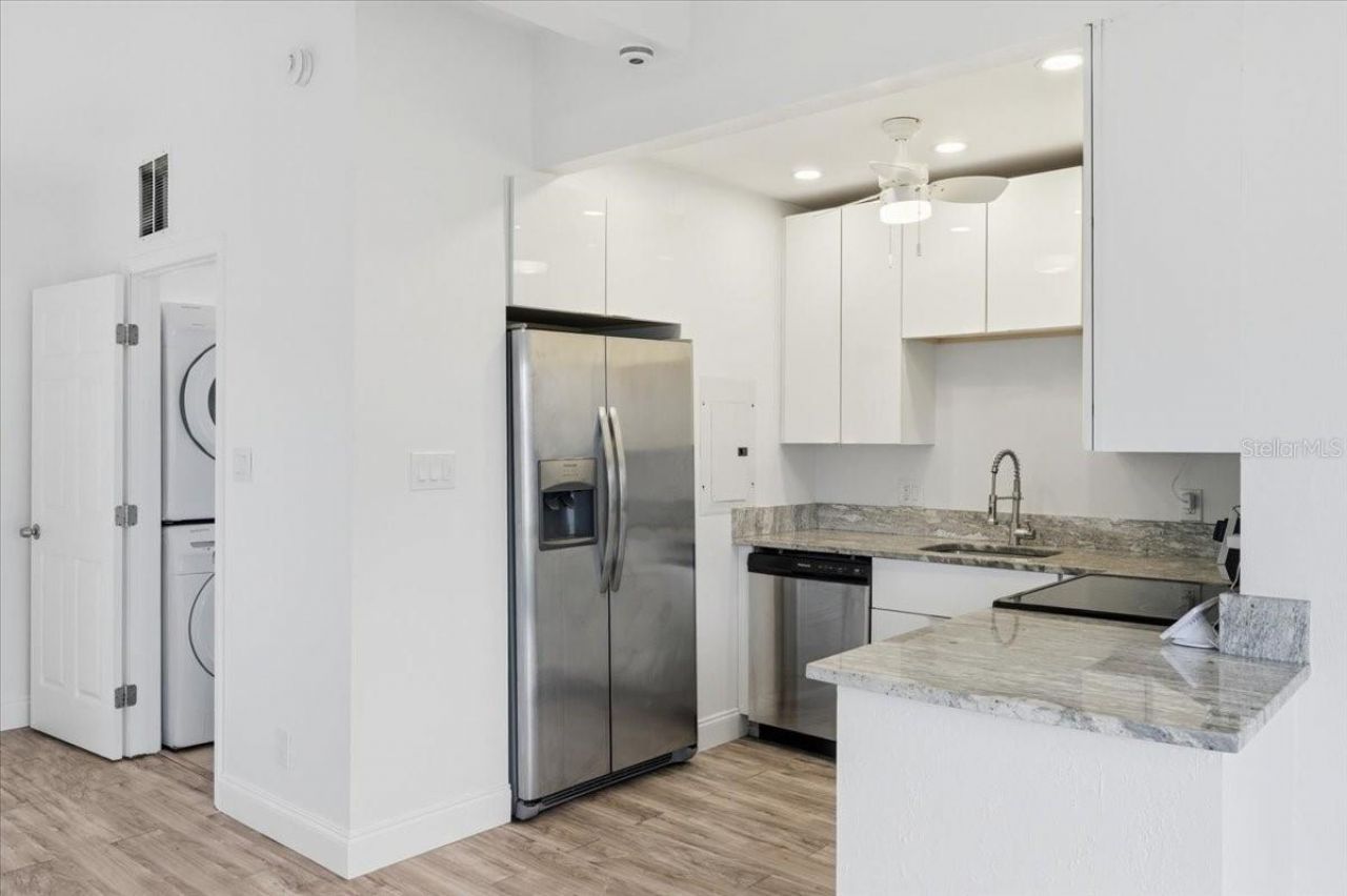 4398 Neptune Drive Se, Saint Petersburg, FL 33705 Photo