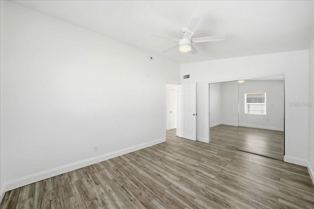 4398 Neptune Drive Se, Saint Petersburg, FL 33705 Photo