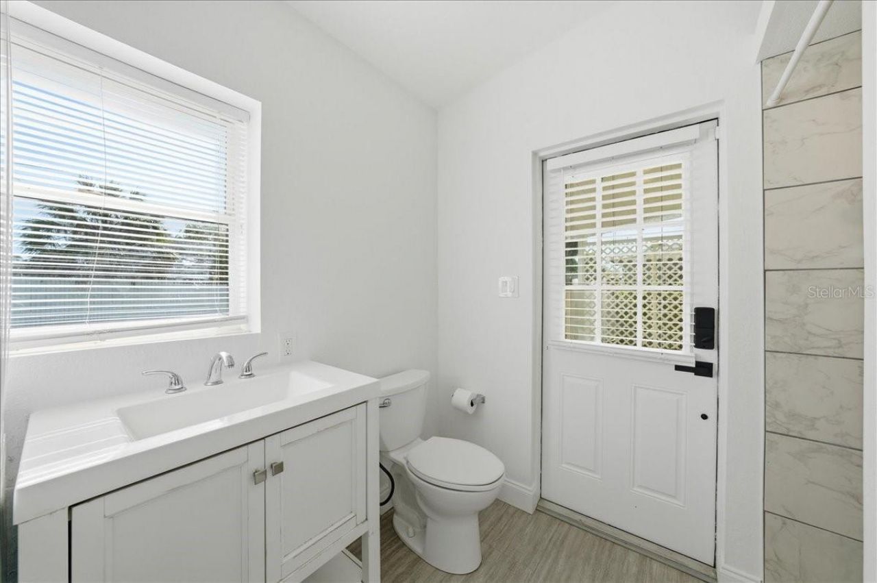 4398 Neptune Drive Se, Saint Petersburg, FL 33705 Photo