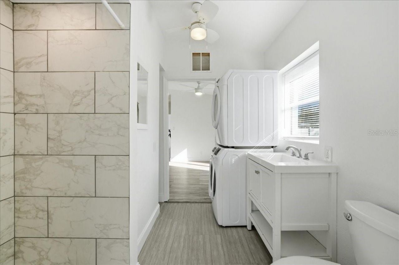 4398 Neptune Drive Se, Saint Petersburg, FL 33705 Photo