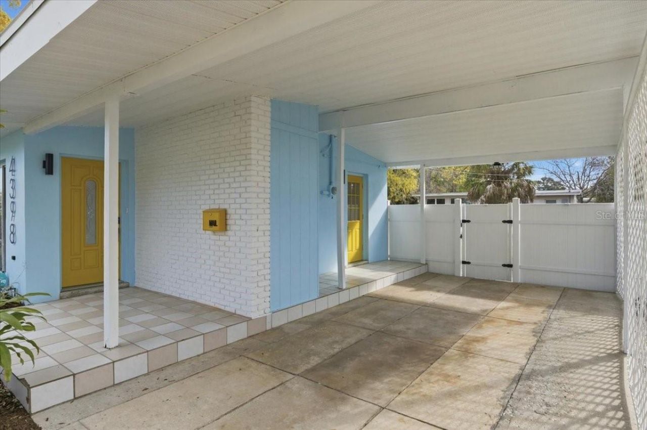 4398 Neptune Drive Se, Saint Petersburg, FL 33705 Photo