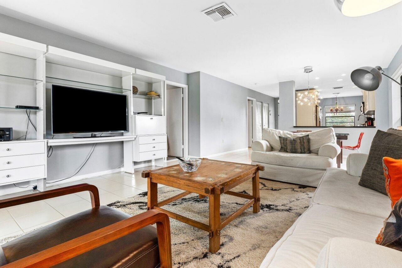 20 Southport Lane, Unit B, Boynton Beach, FL 33436 Photo