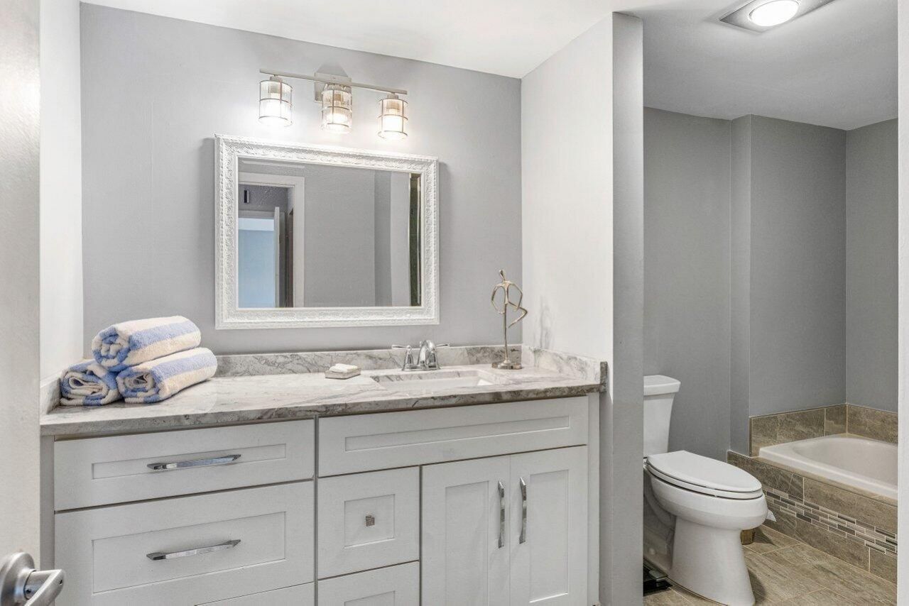 20 Southport Lane, Unit B, Boynton Beach, FL 33436 Photo