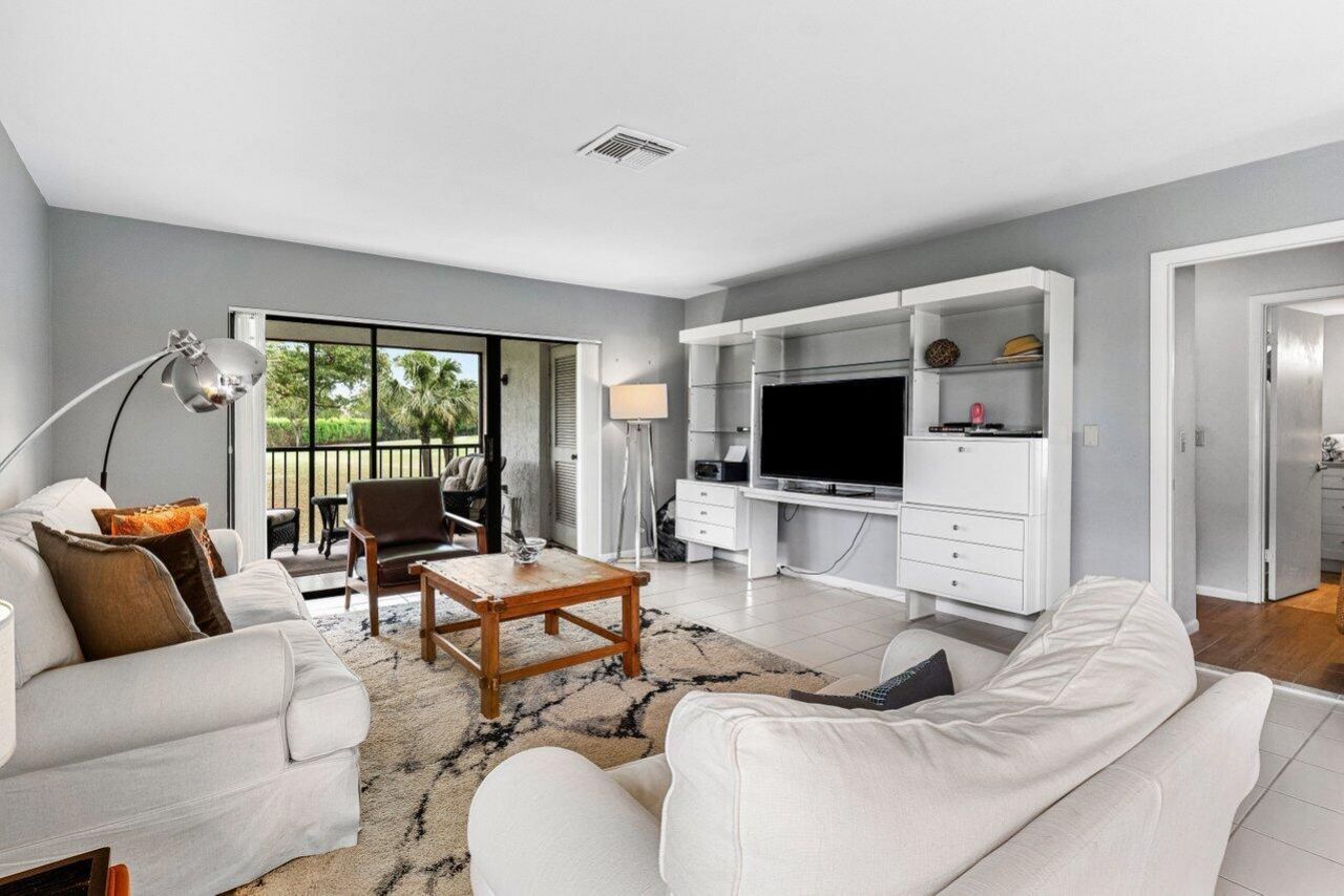 20 Southport Lane, Unit B, Boynton Beach, FL 33436 Photo