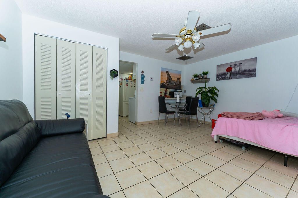 777 SW 9th Avenue, Unit 409, Miami, FL 33130 Photo