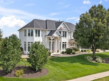 20009 Elkhorn Ridge Drive , Omaha, NE 68022