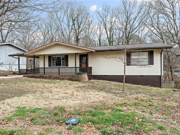 17 Evesham Lane, Bella Vista, AR 72714