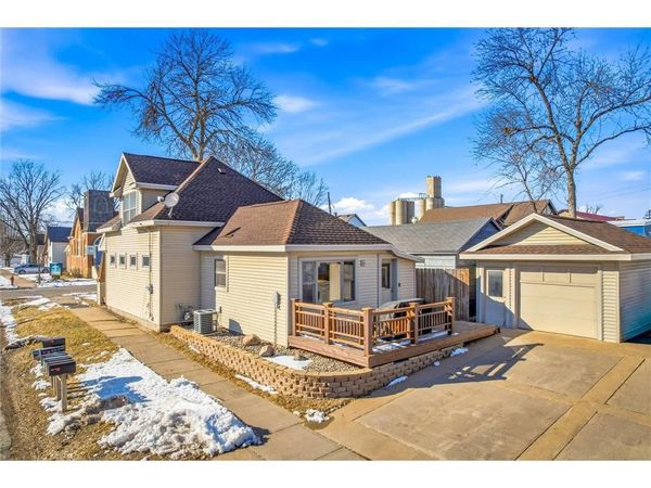 1090 7th Avenue, Baldwin, WI 54002