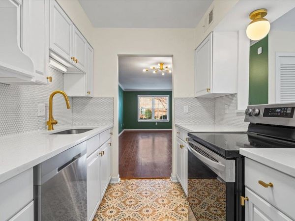 533 PEABODY SQ, Unit 533, Memphis, TN 38104