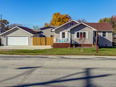 115 Hillcrest Drive, Story City, IA 50248