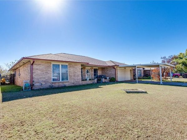 32 Danfield Drive, Oklahoma City, OK 73149
