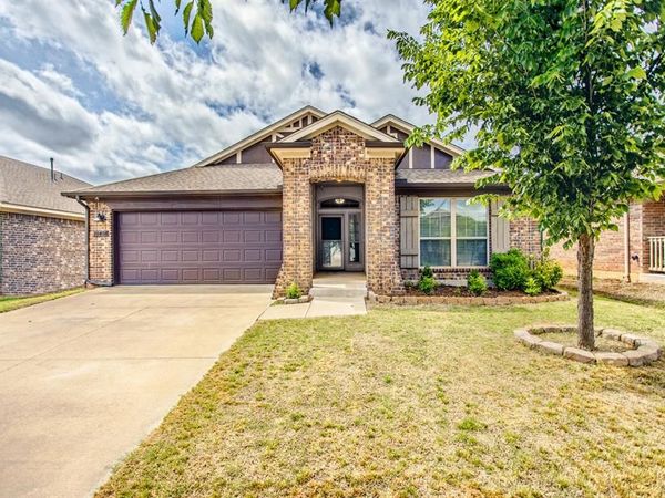 10408 NW 35th Street, Yukon, OK 73099