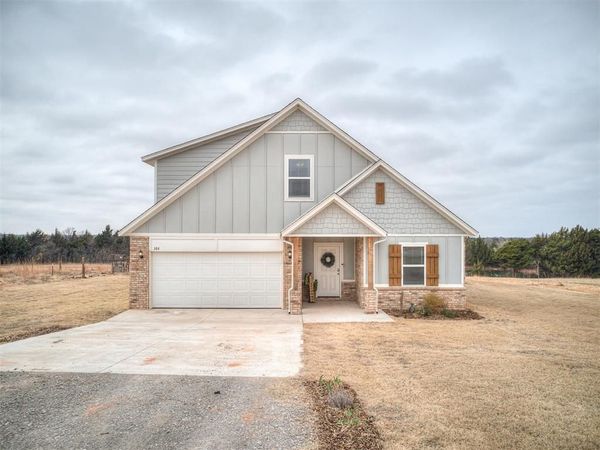 384 Evergreen Way, Guthrie, OK 73044